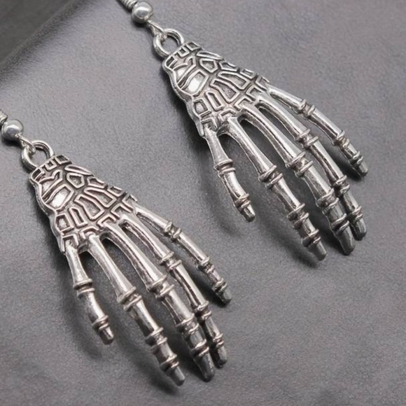 Skeleton Hands Gothic Dangle Earrings - Picture 1 of 5